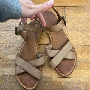 Abound sandals